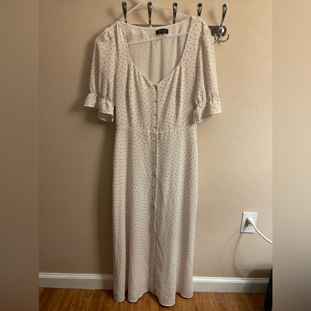 Retro feminine cream button up dress with polka dots
